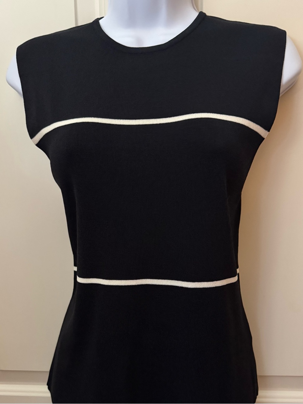 Cyrus Tank Black Sleeveless Knit Tank with White Stripe Detail Size - Large